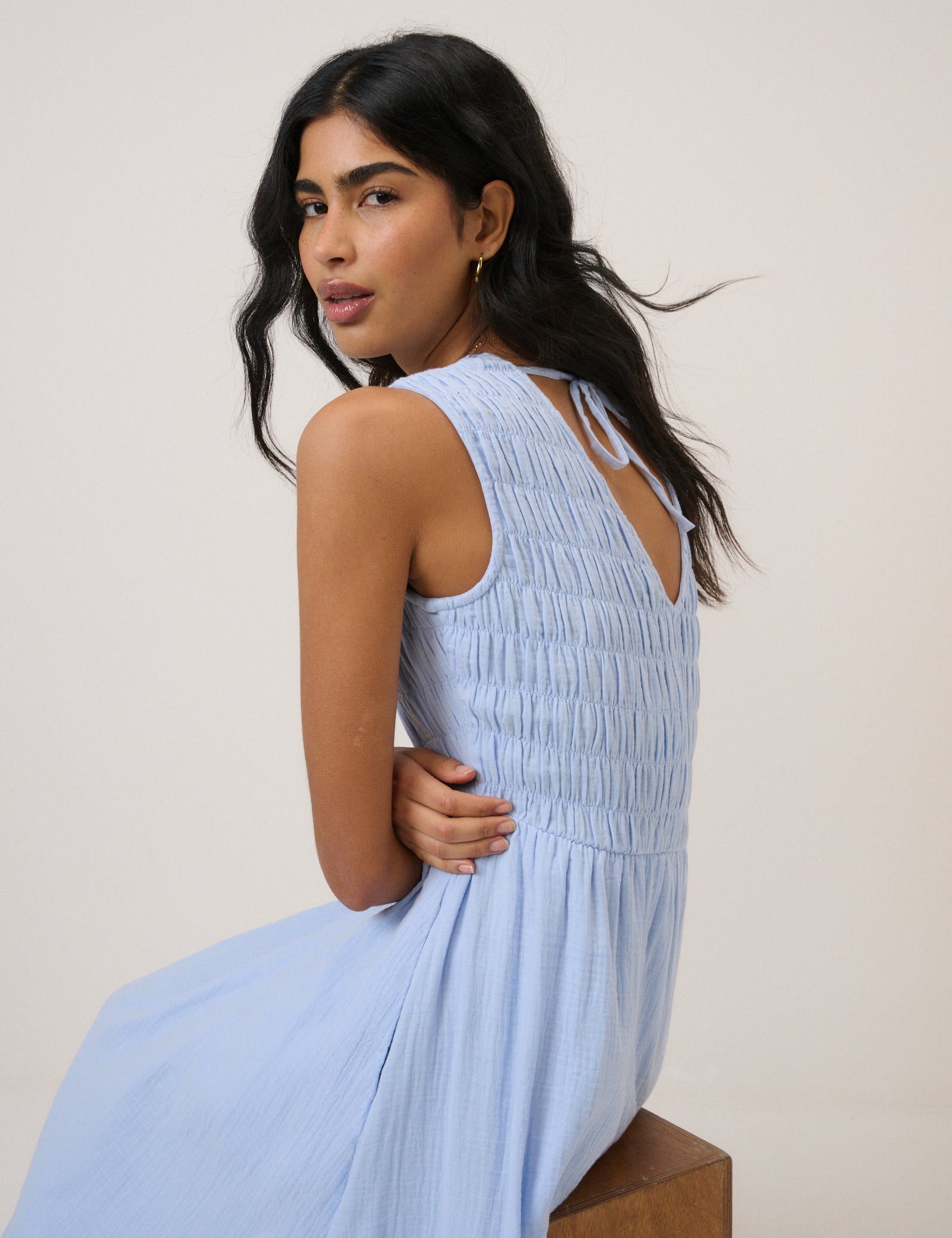 Blue Ruched Sleeveless Audrey Midi Dress