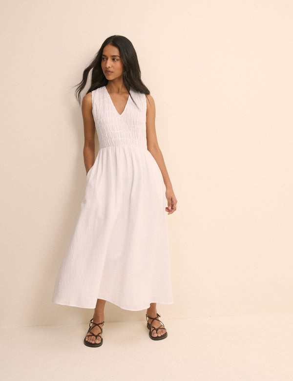 White Sleeveless Audrey Midi Dress