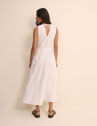 White Sleeveless Audrey Midi Dress