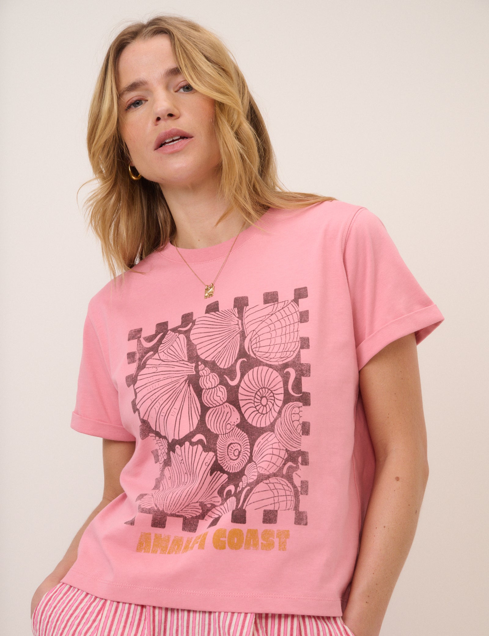 Pink Seashell Graphic T-Shirt