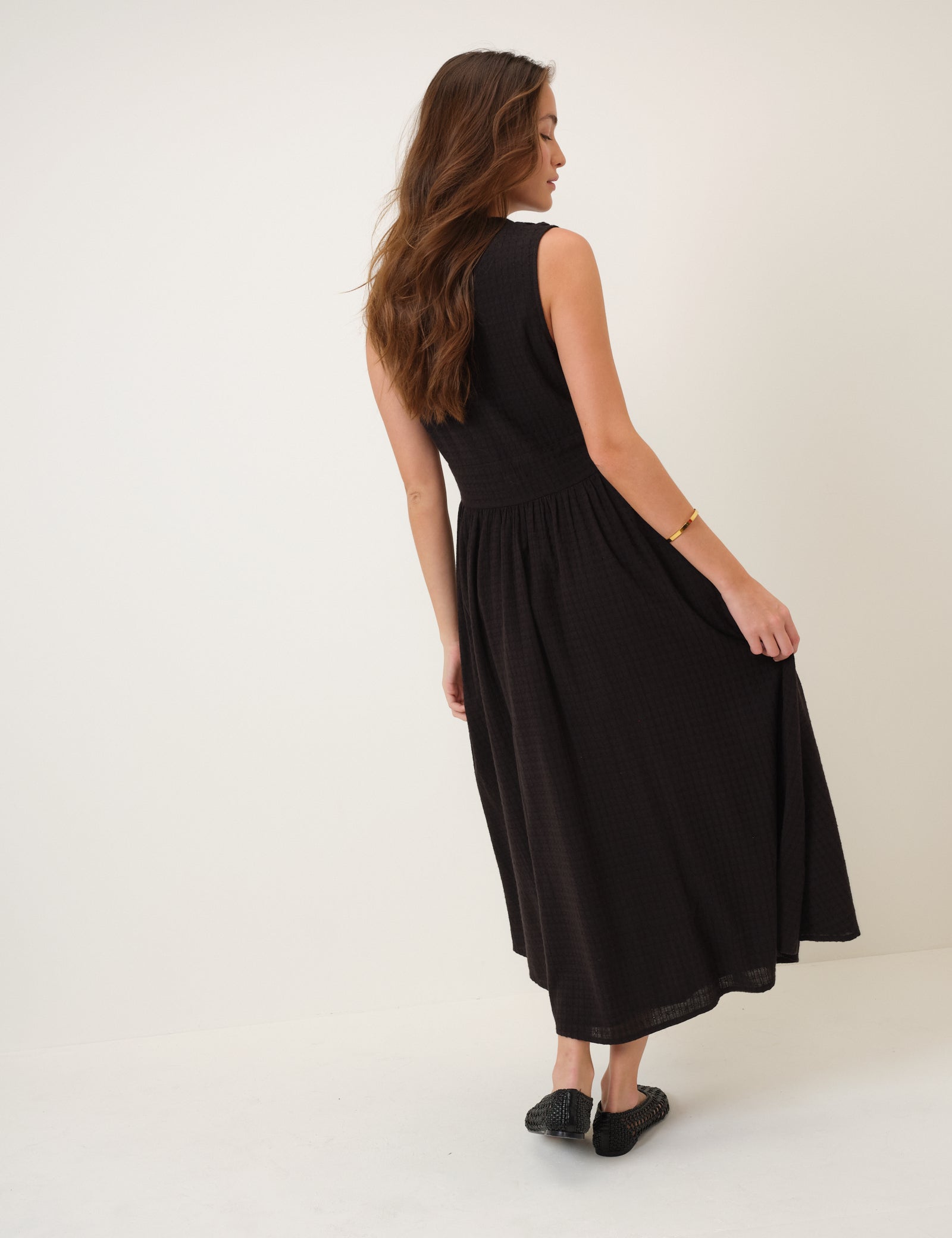 Black Sleeveless Starlight Midi Dress