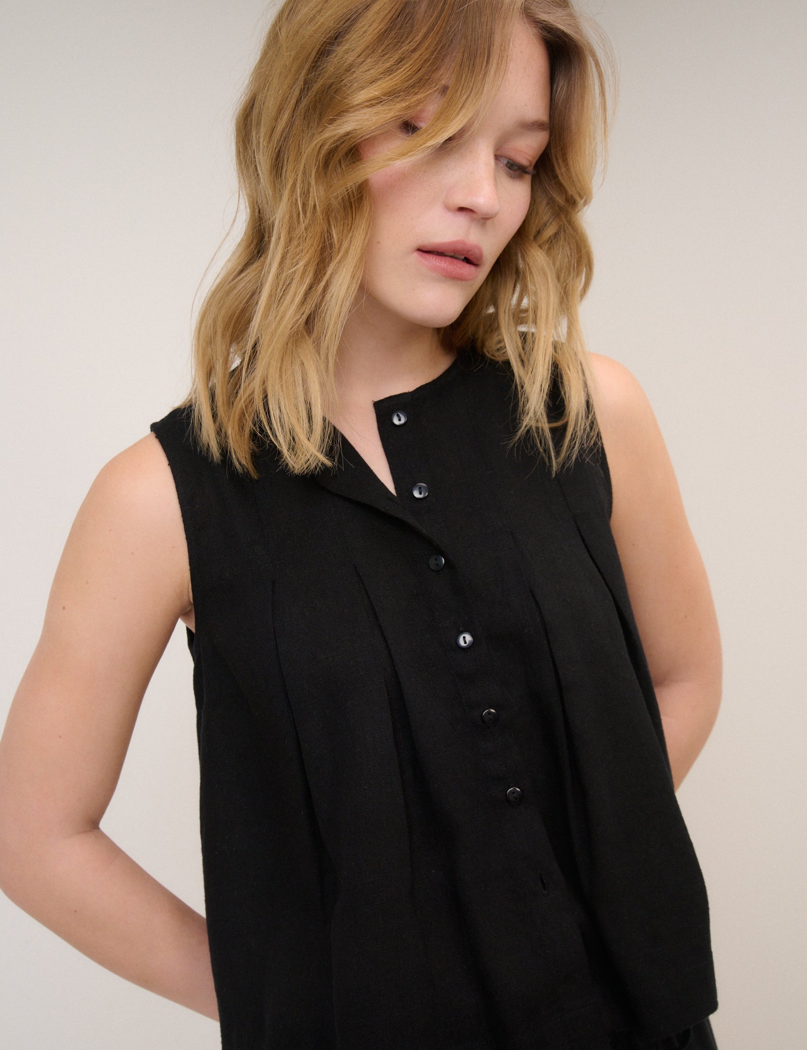 Black Linen-Blend Pintuck Top
