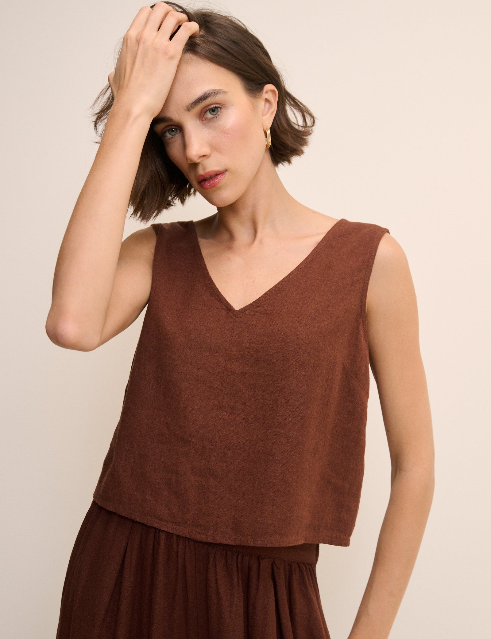 Brown Linen-Blend Swing Top