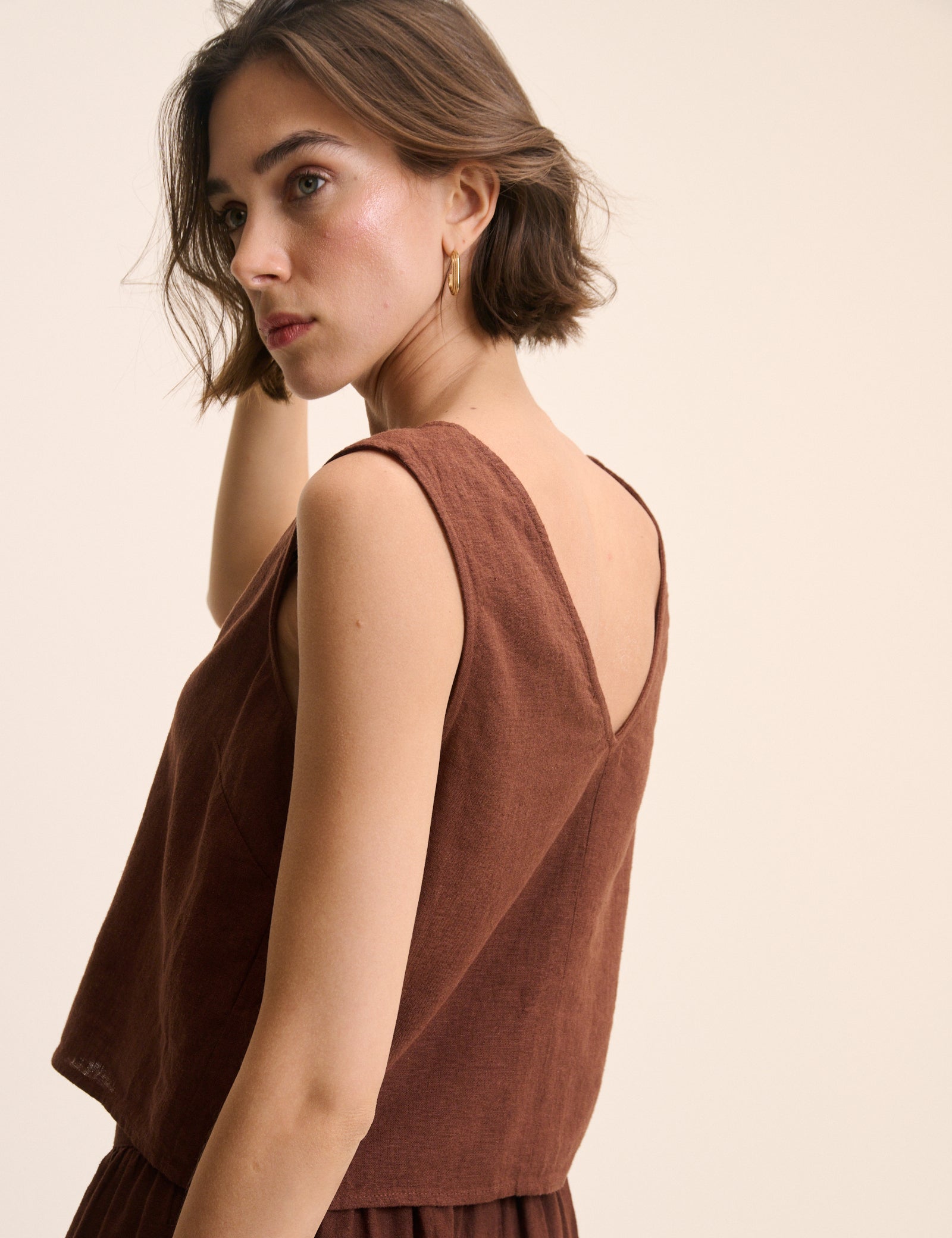 Brown Linen-Blend Swing Top