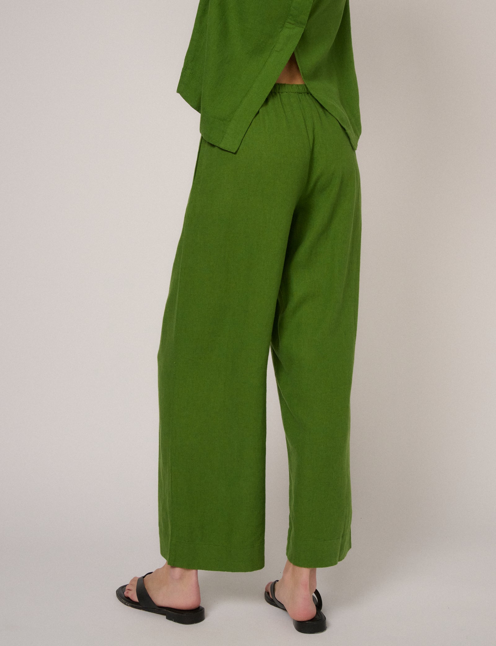 Green Linen-Blend Low Waisted Trousers