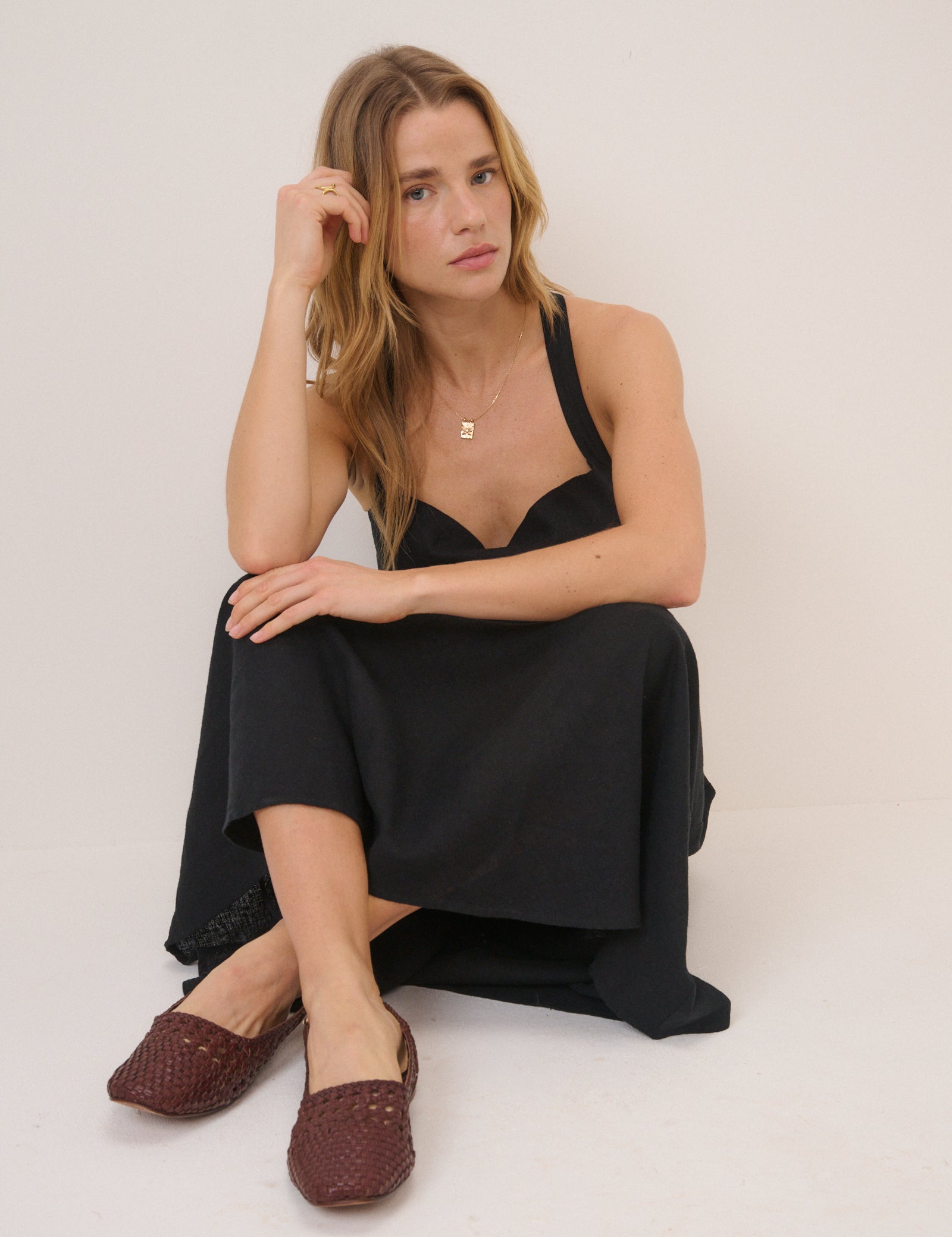 Black Linen-blend Dana Midi Dress
