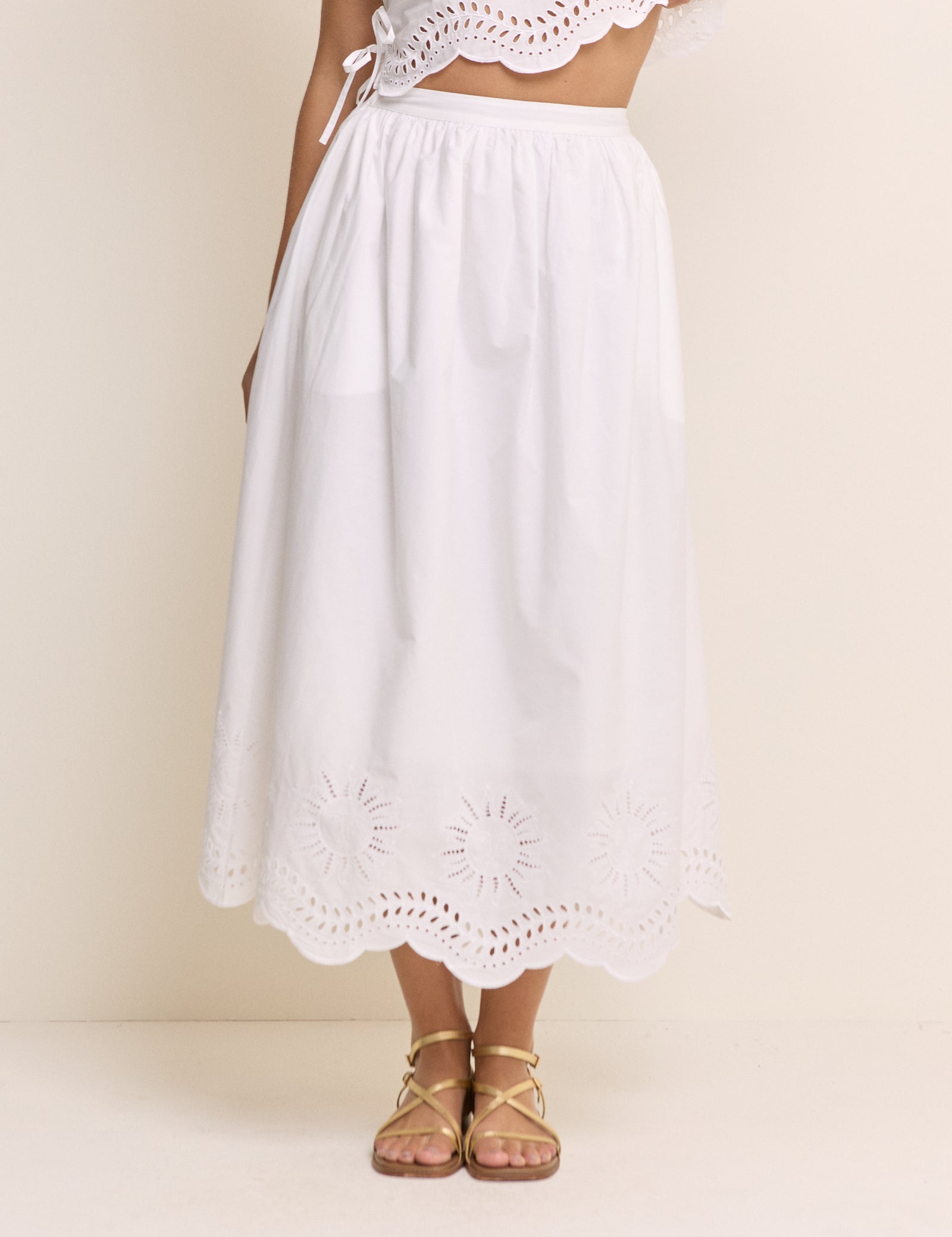 White Cutwork Scallop Hem Sintra Midi Skirt
