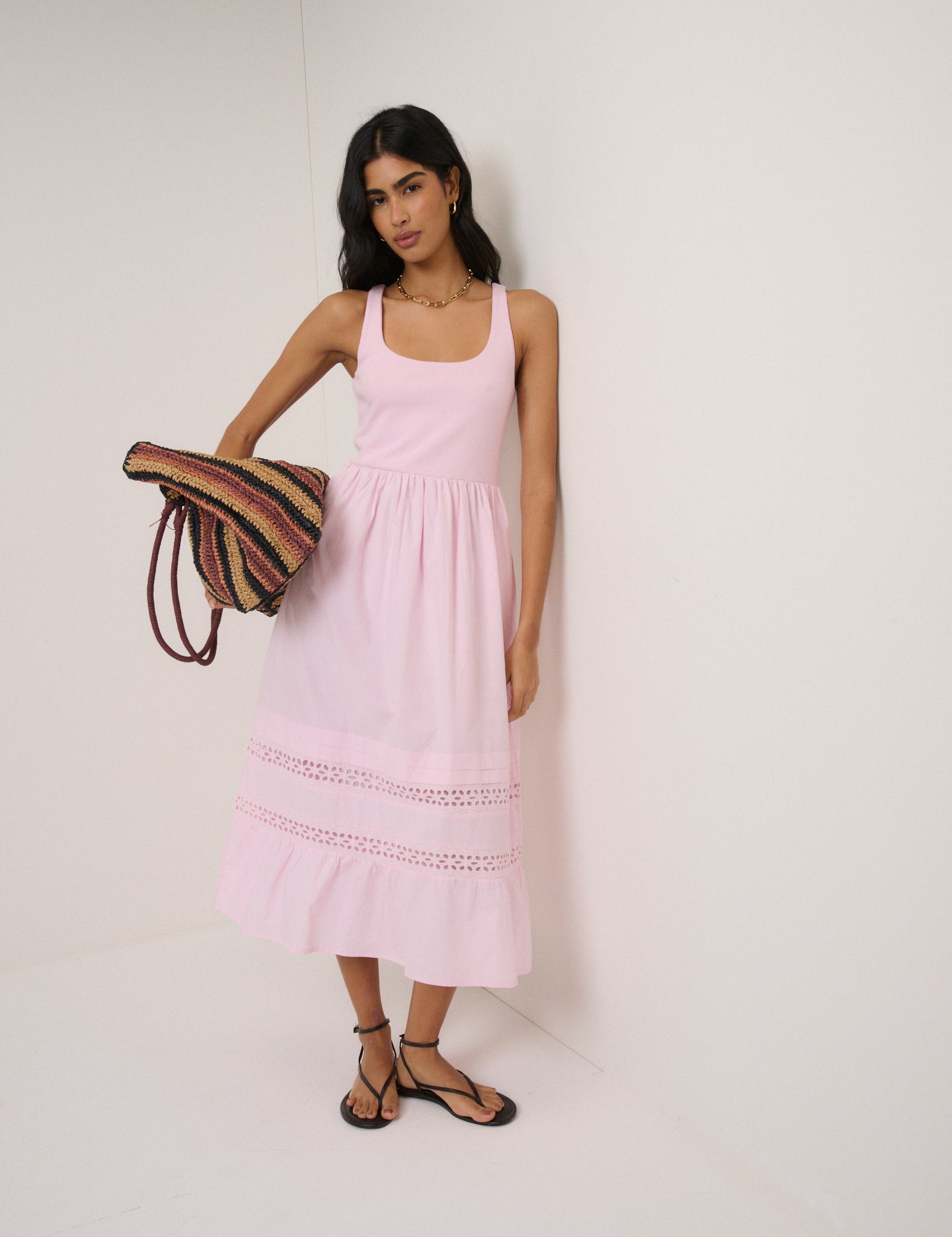 Pink Scoop Neck Everleigh Midi Dress Pink Scoop Neck Everleigh Midi Dress