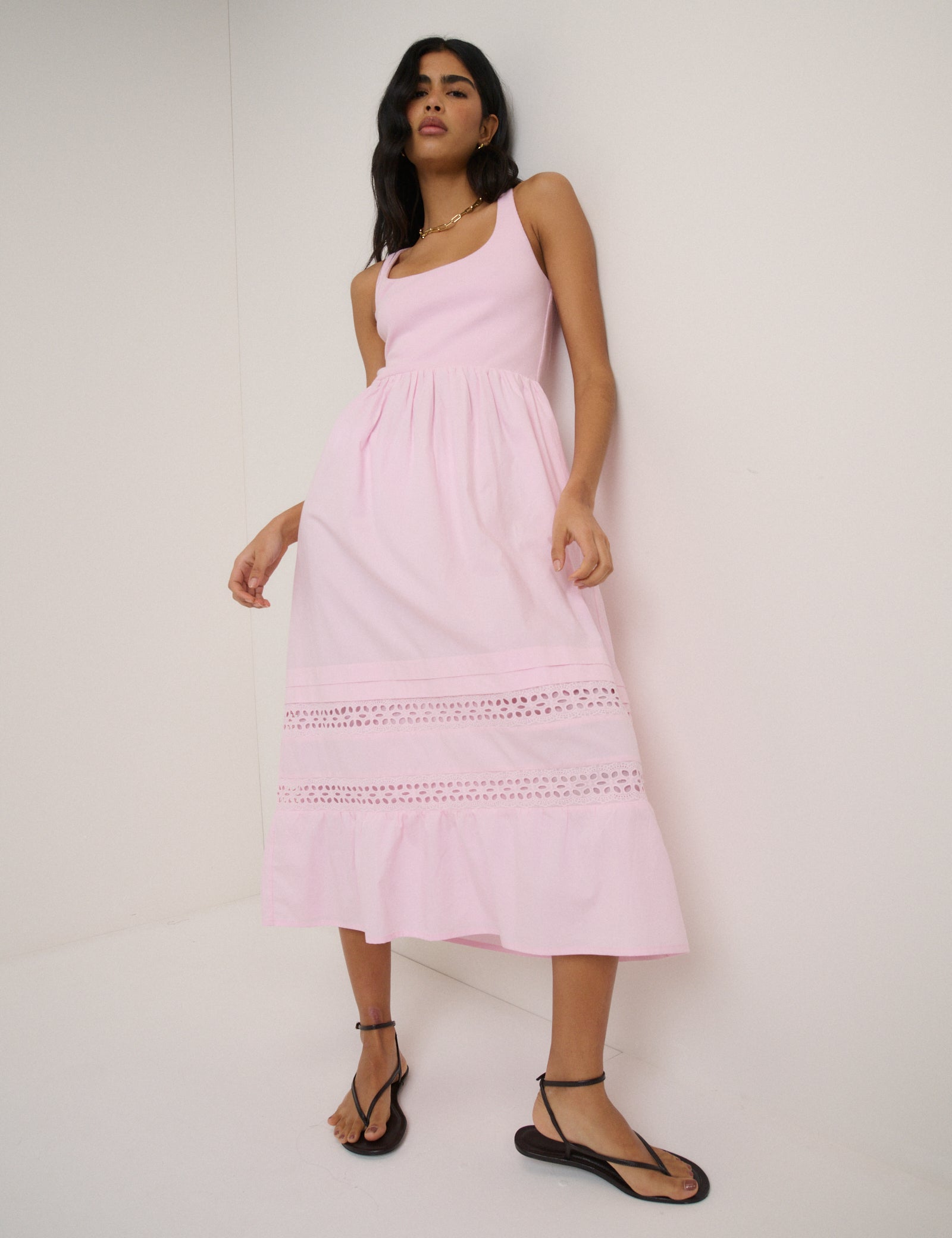 Pink Scoop Neck Everleigh Midi Dress