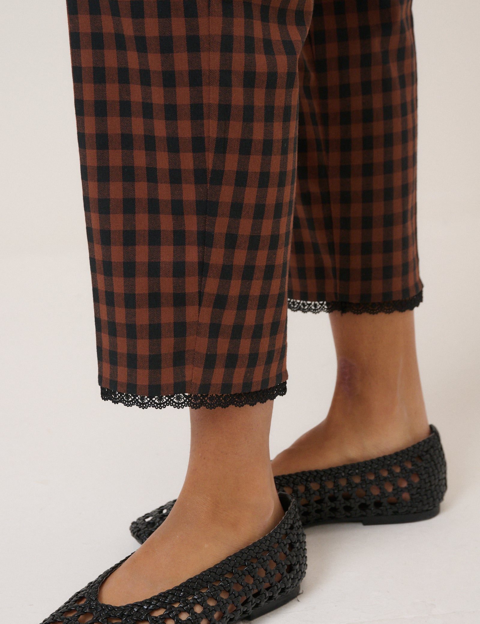Brown Gingham Lace Trim Cigarette Trousers