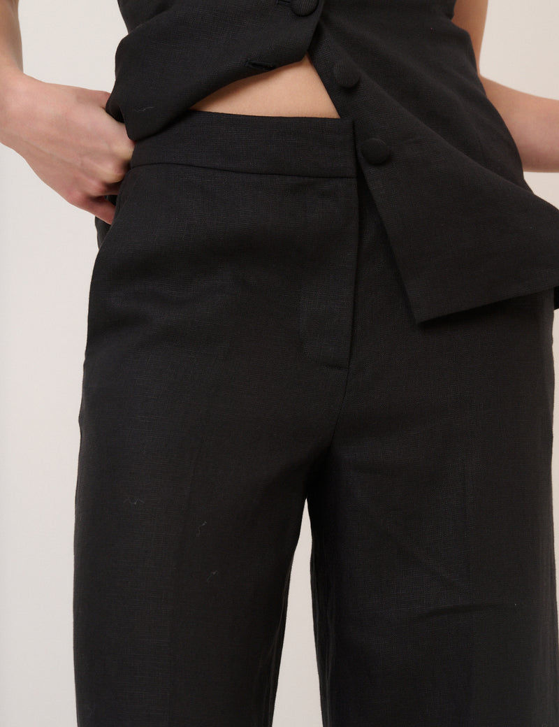 Black Linen-Blend Cropped Trousers