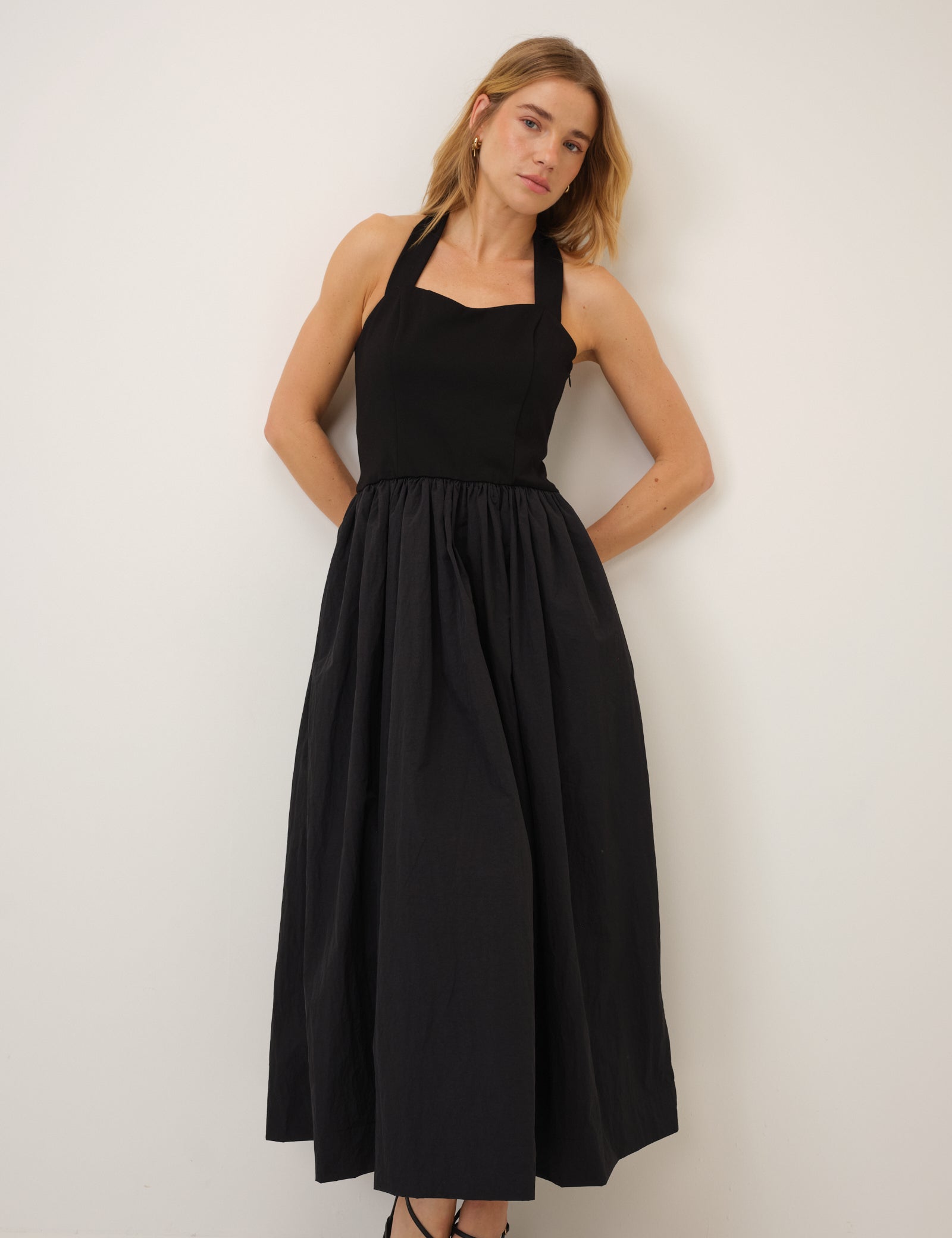 Halterneck Sweetheart Neck Alba Midi Dress