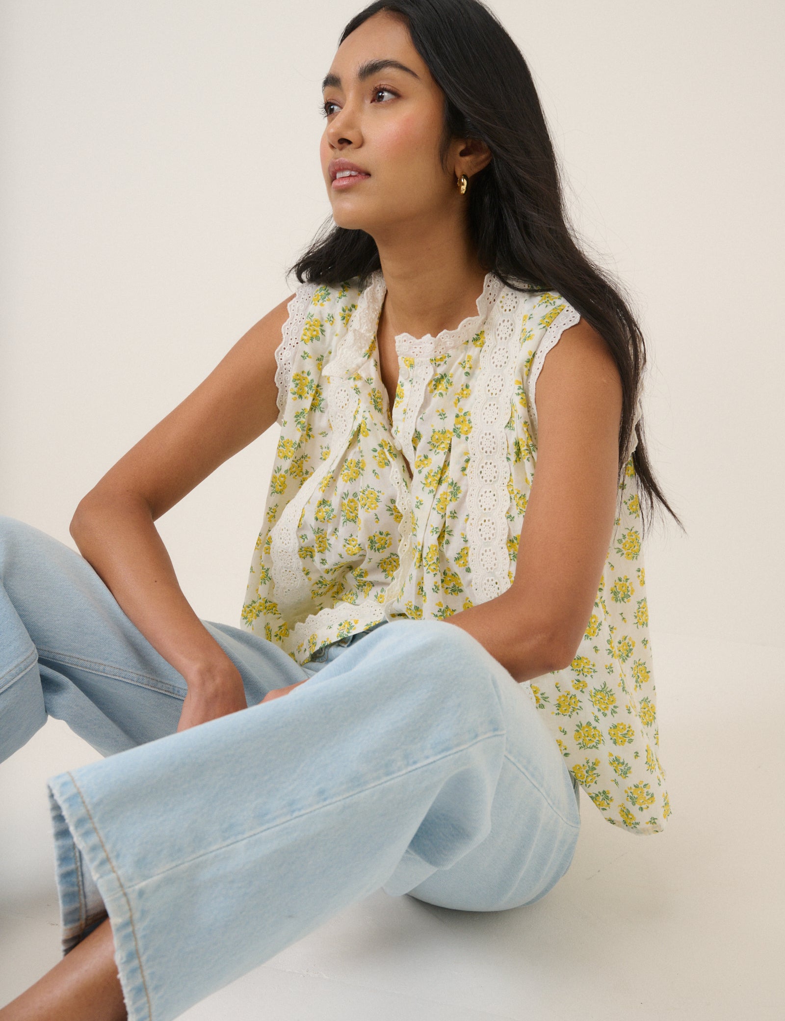 Bleach Wash Leyton Distressed Boyfriend Jean