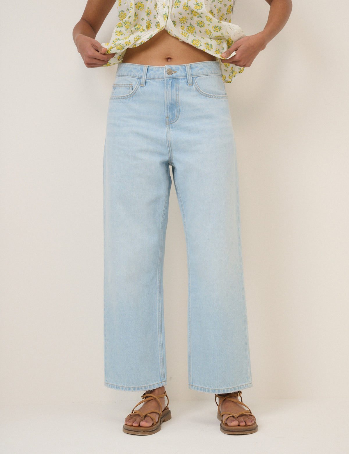 Bleach Wash Leyton Distressed Boyfriend Jean