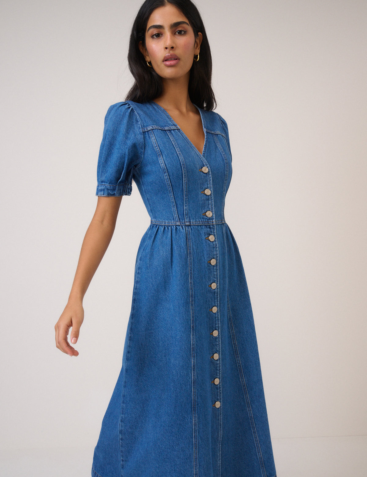 Sienna Fit and Flare Short Sleeve Midi Dress