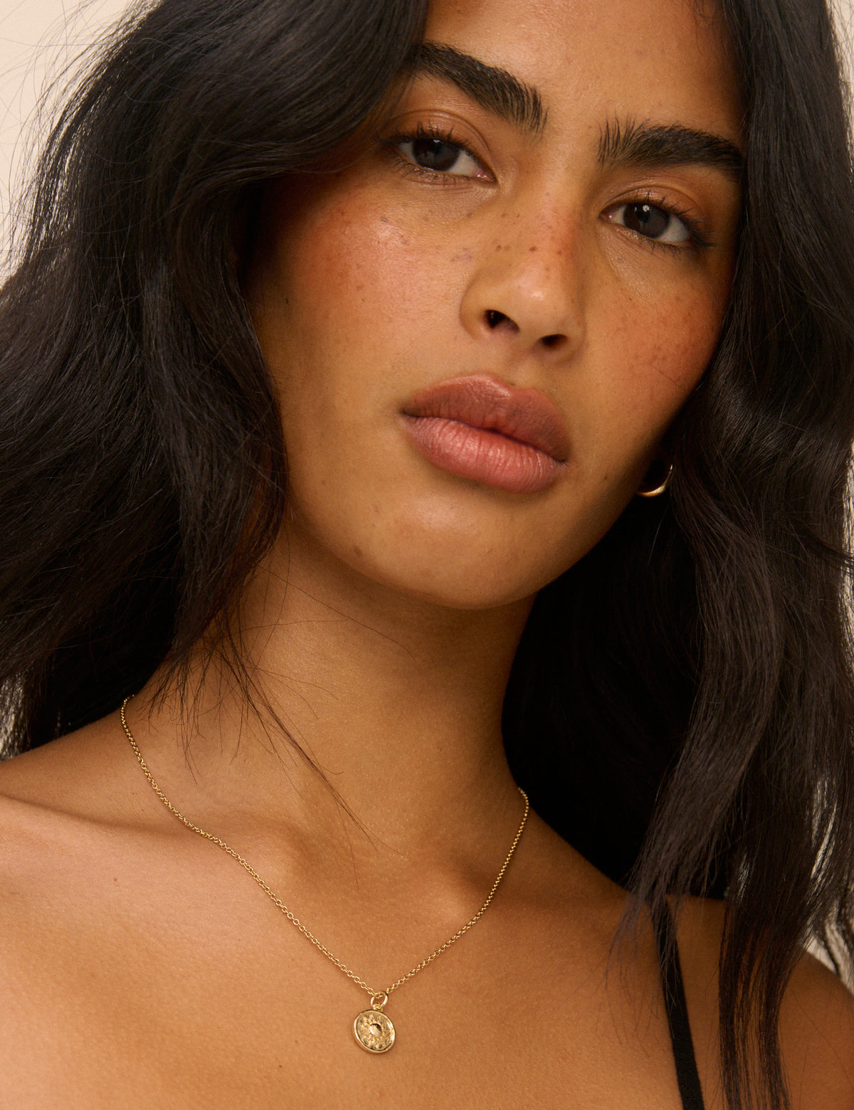 Gold Plated Circular Pendent Necklace