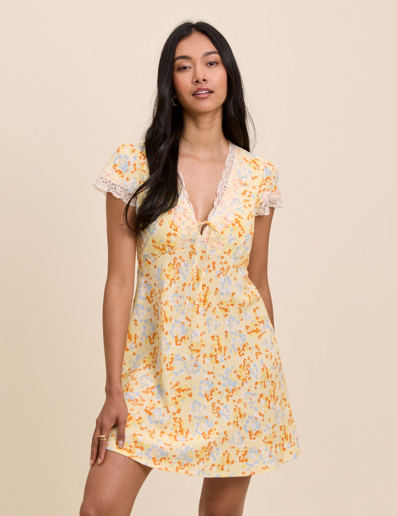 yellow short sleeve dress Knit Twisted Bust Midi go moments when you havent a clue what to wear Bailey Rose Women's Short Sleeve