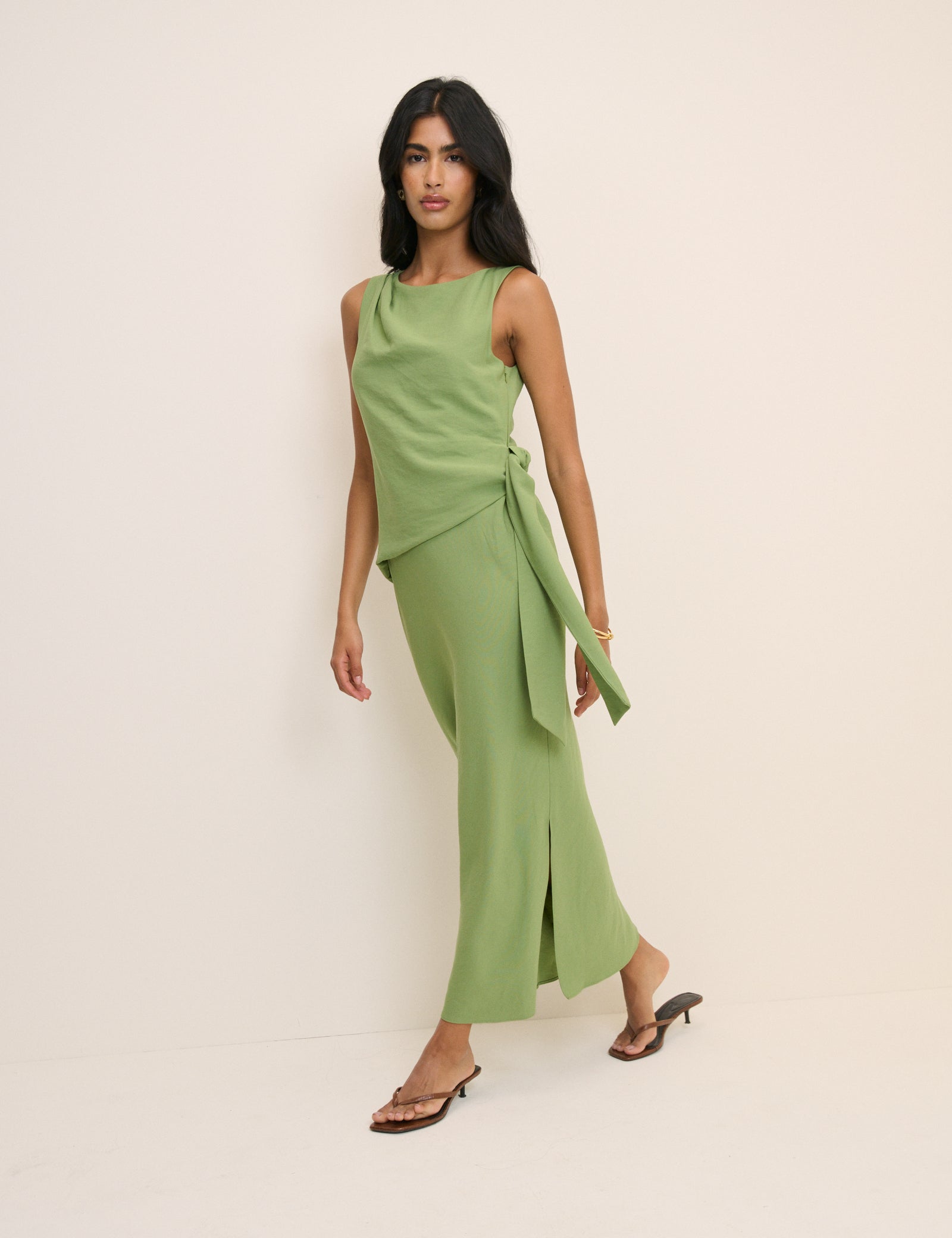 Green Boat Neck Sleeveless Elvie Maxi Dress