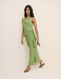 Green Boat Neck Sleeveless Elvie Maxi Dress