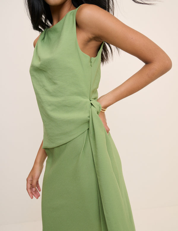 Green Boat Neck Sleeveless Elvie Maxi Dress