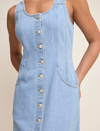 Light Blue Button Down Quays Midi Dress