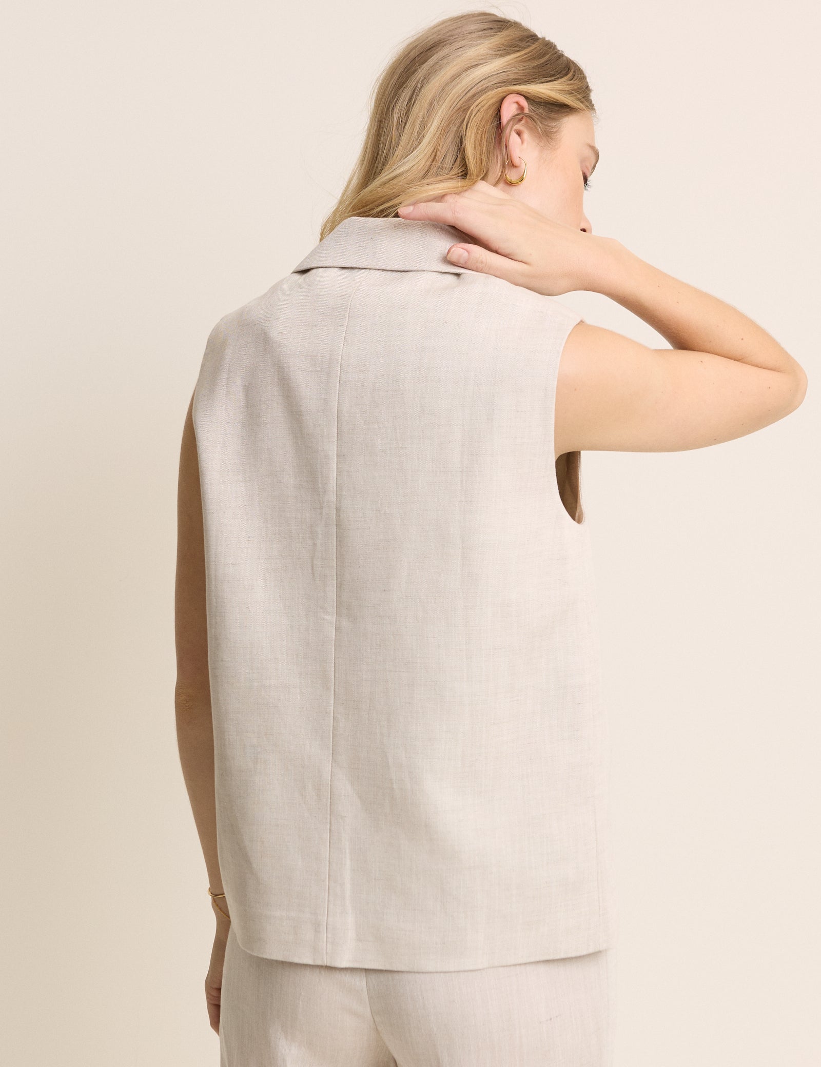 Beige Sleeveless Boxy Blazer