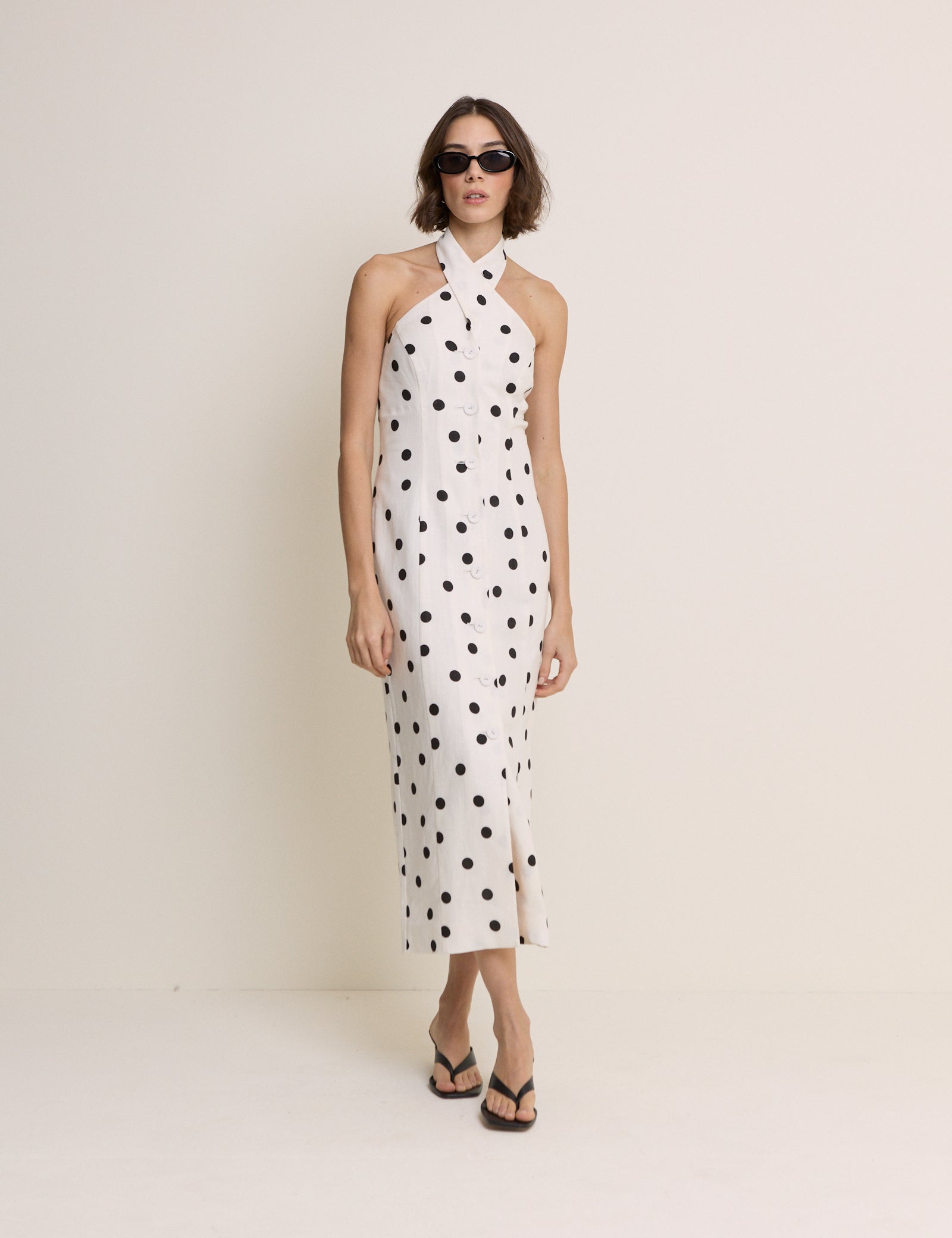 polka dot wrap midi dress Black polka dot wrap midi dress Gabin