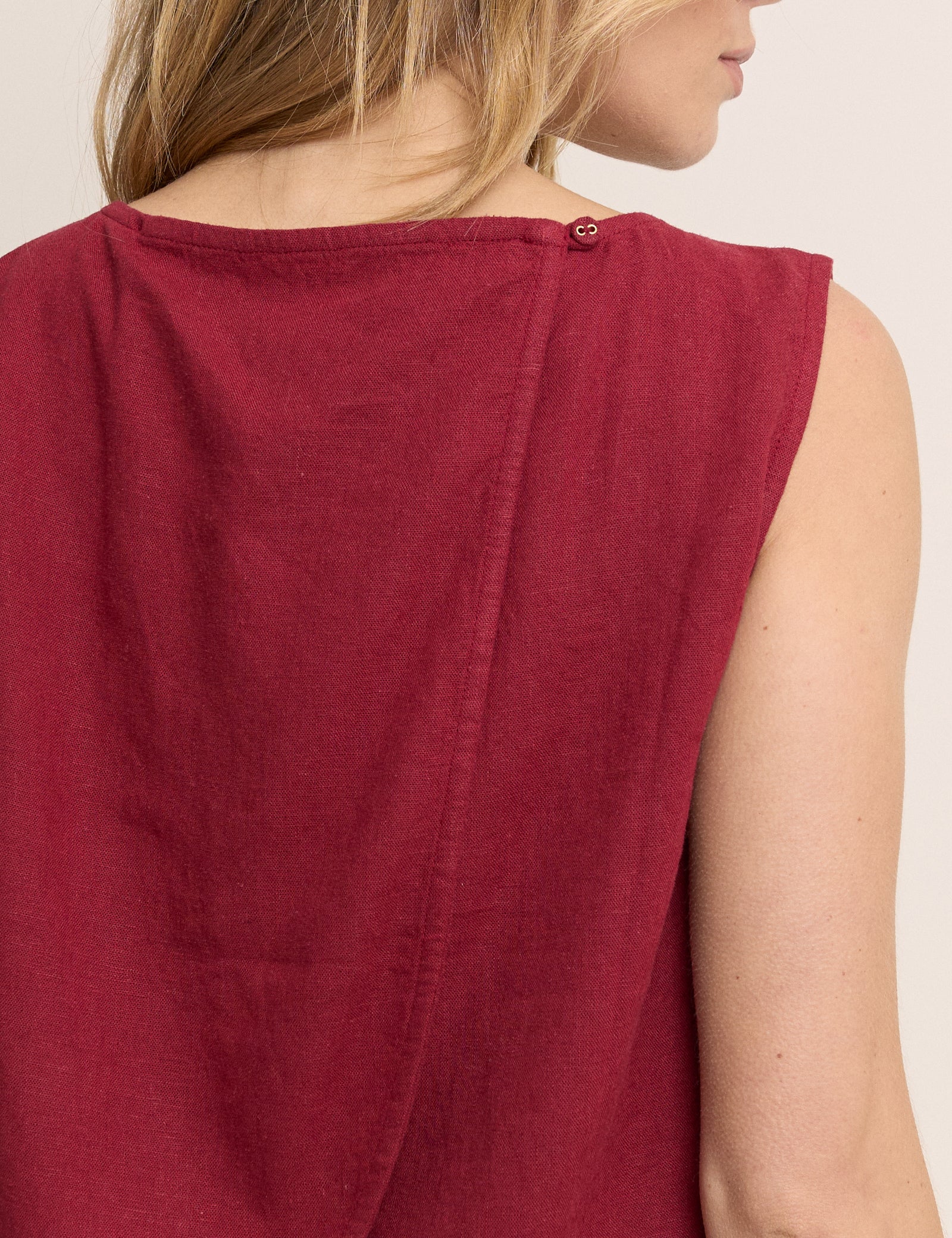 Red Tulip Wrap Detail Tank Top