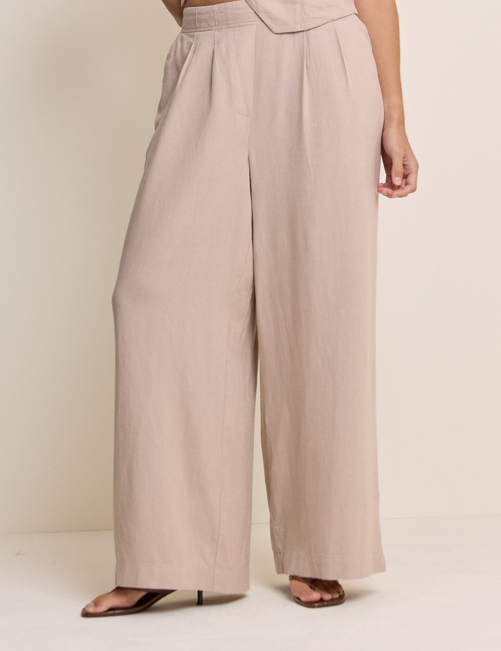 Sand Linen-Blend Silsoe Clean Wide Leg Trousers