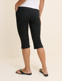 Black Capri Trousers
