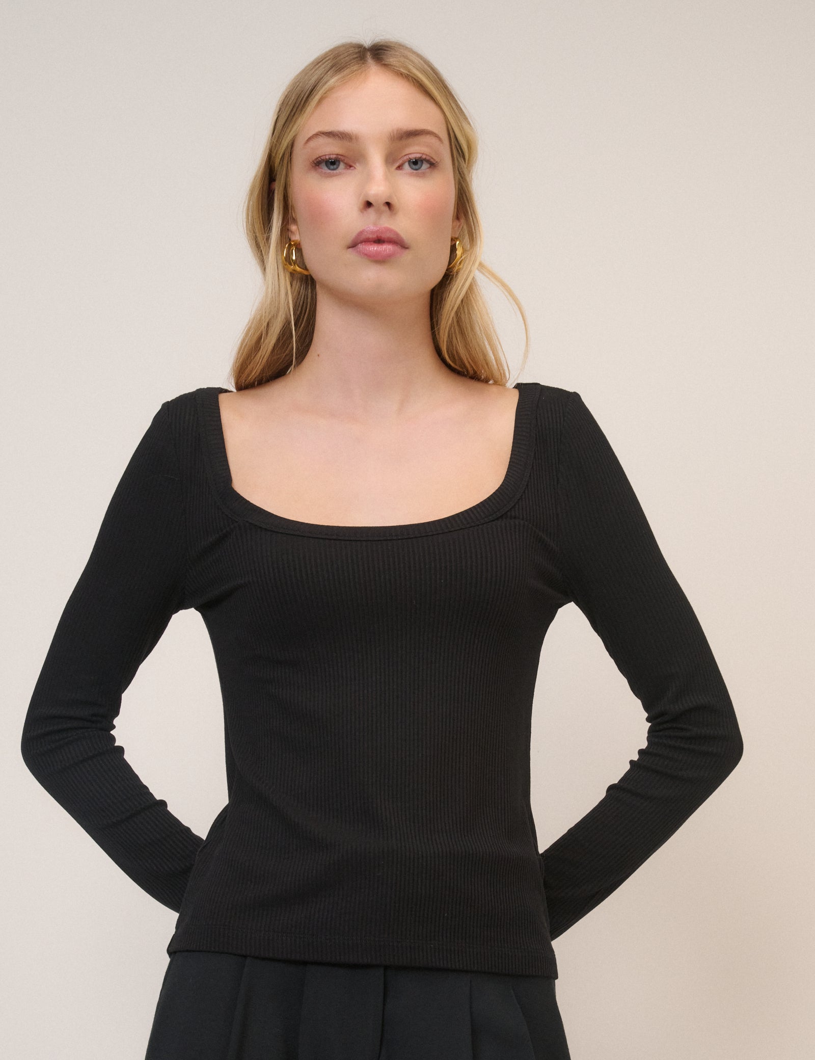 Black Scoop Neck Ribbed Top