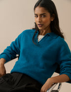 Blue Collared V-neck Knitted Jumper