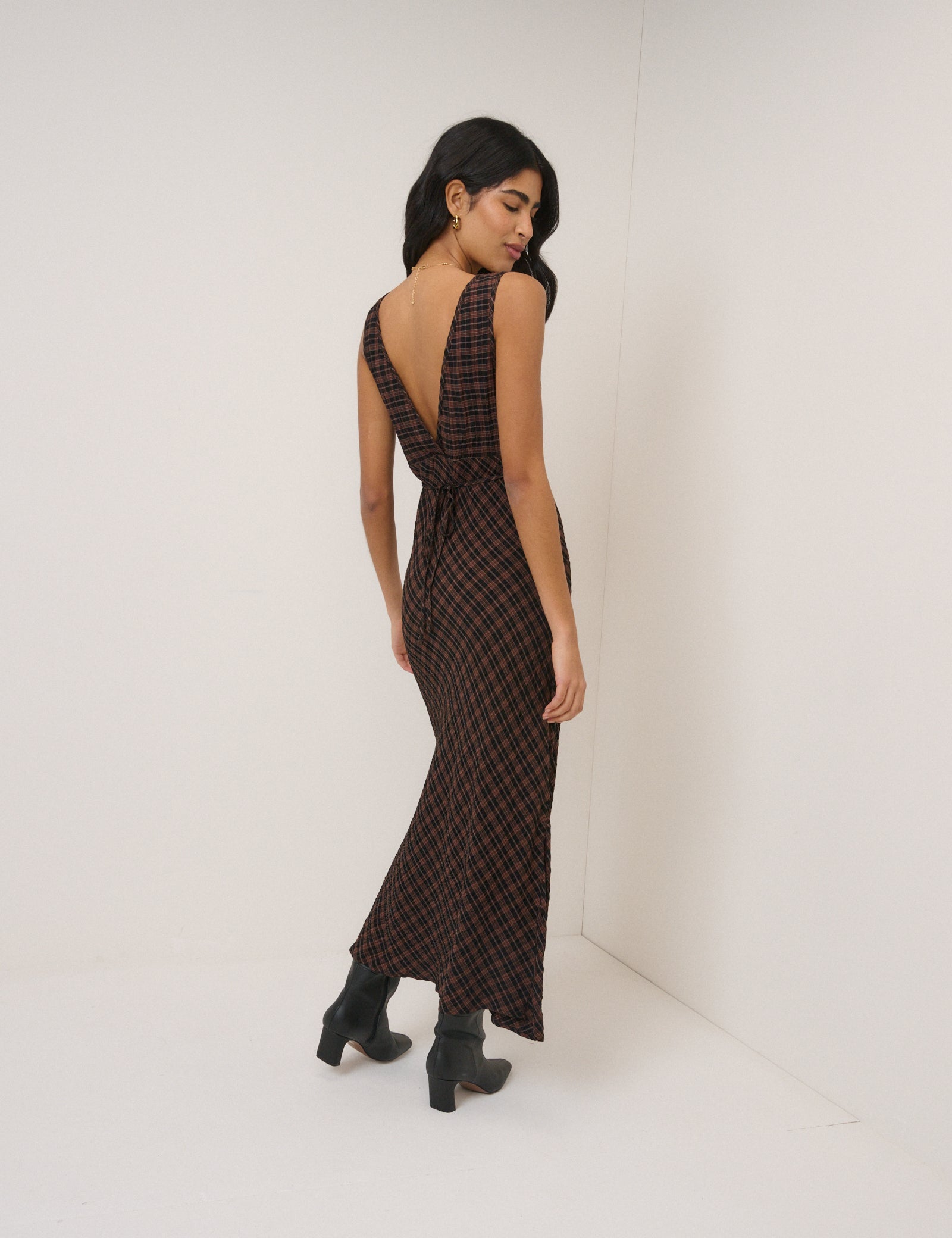 Brown Check Harmony Sleeveless Midi Dress Brown Check Harmony Sleeveless Midi Dress