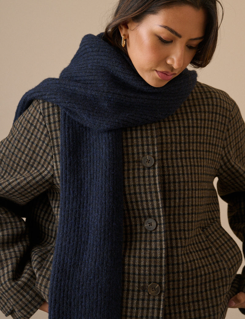 Navy Ribbed Knit Scarf
