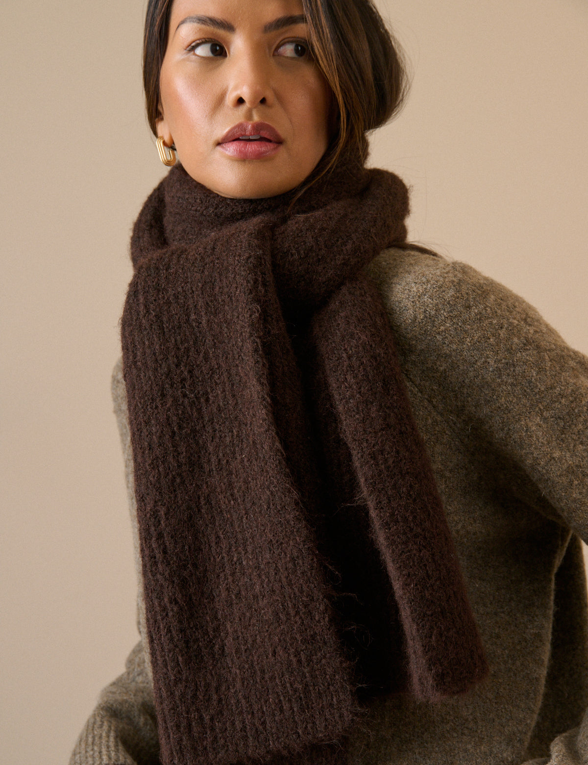 Brown Ribbed Scarf