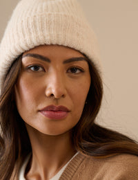 Cream Ribbed Beanie