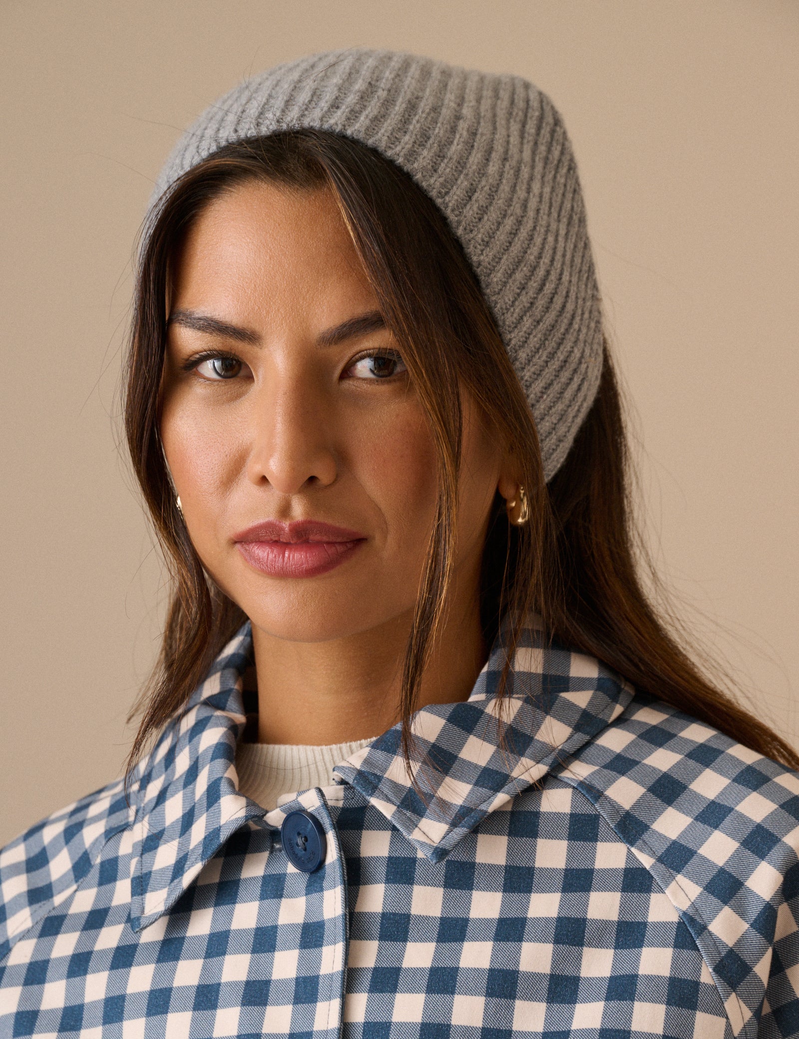 Grey Knitted Triangle Headscarf
