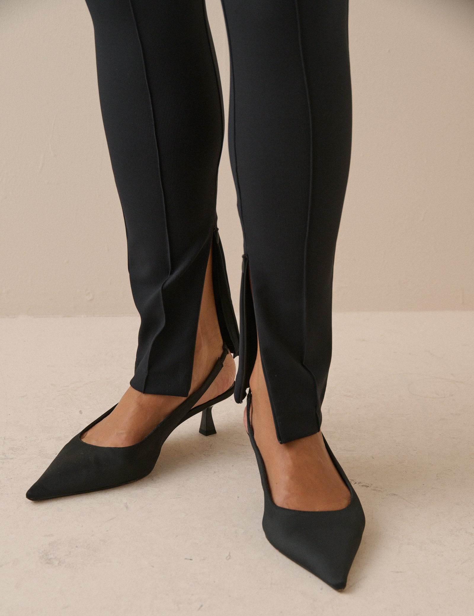 Black Ribbed Split Hem Zip Legging