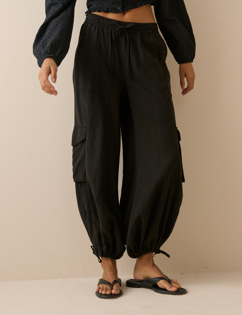 Black Utility Balloon Trousers