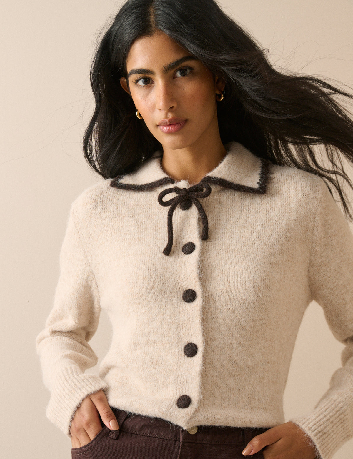 Cream Contrast Collar Cardigan