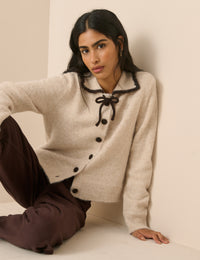 Cream Contrast Collar Cardigan