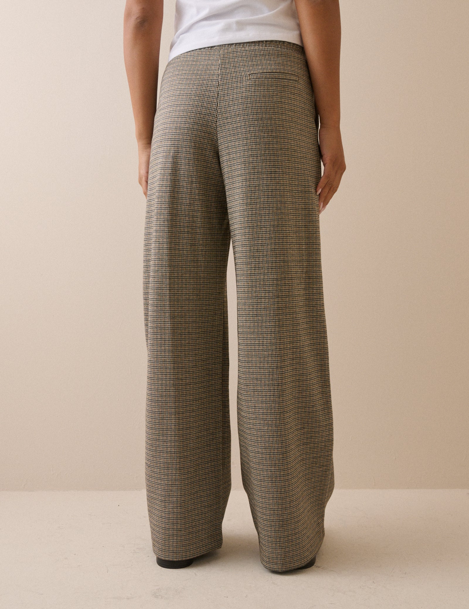Grey Houndstooth Wide Leg Trouser