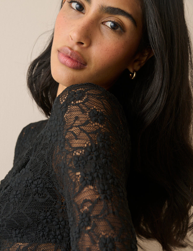 Black Floral Lace Ruched Top