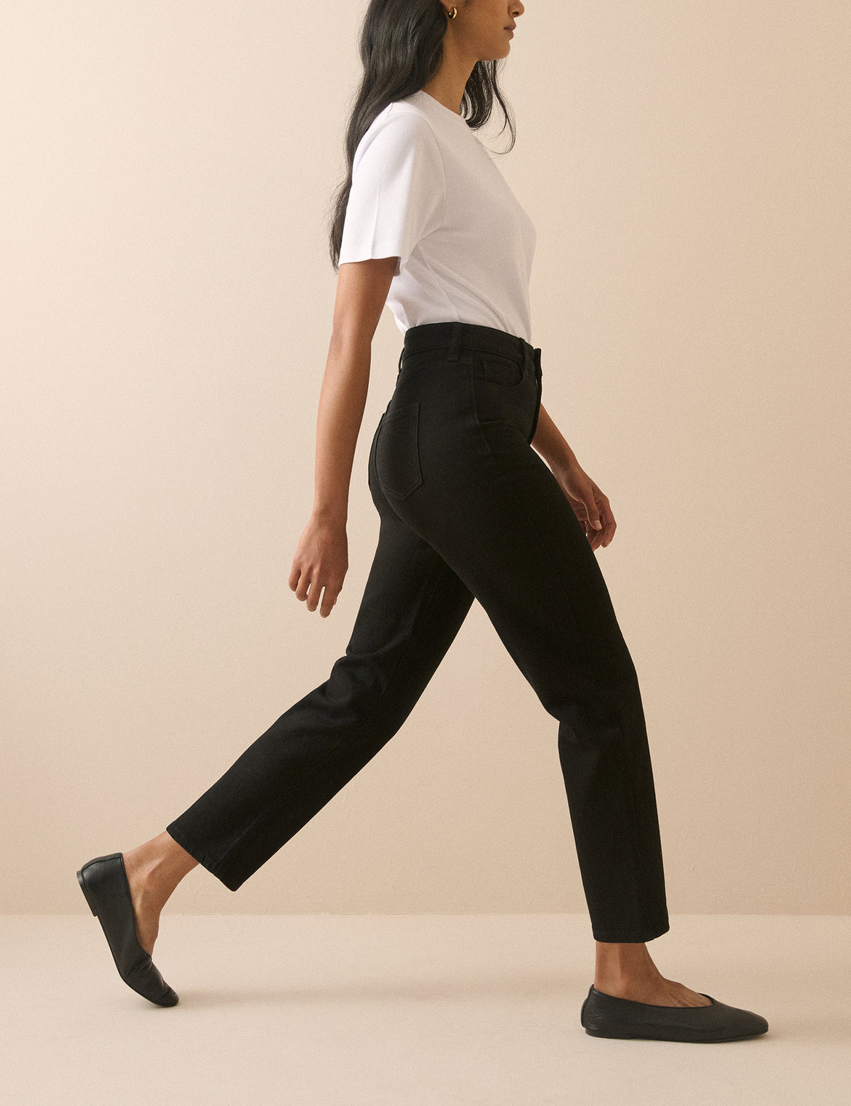 Black Mid Rise Camden Tapered Jeans