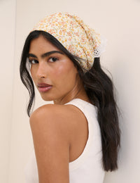 Yellow Ditsy Floral Lace Trim Triangle Scarf