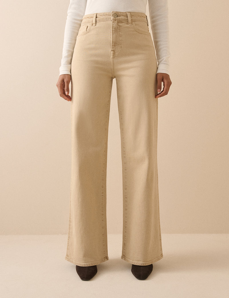 Sand Stretch Soho Tapered Jean