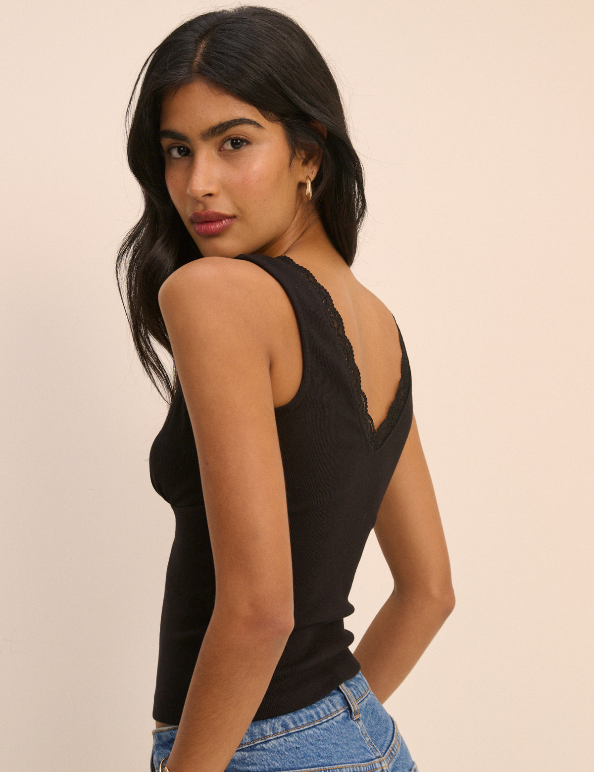 Black Ribbed V-Neck Lace Trim Vest