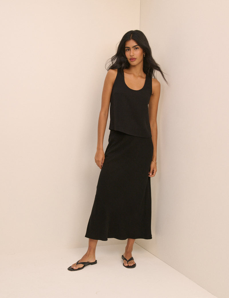Black Scoop Neck Tank Top