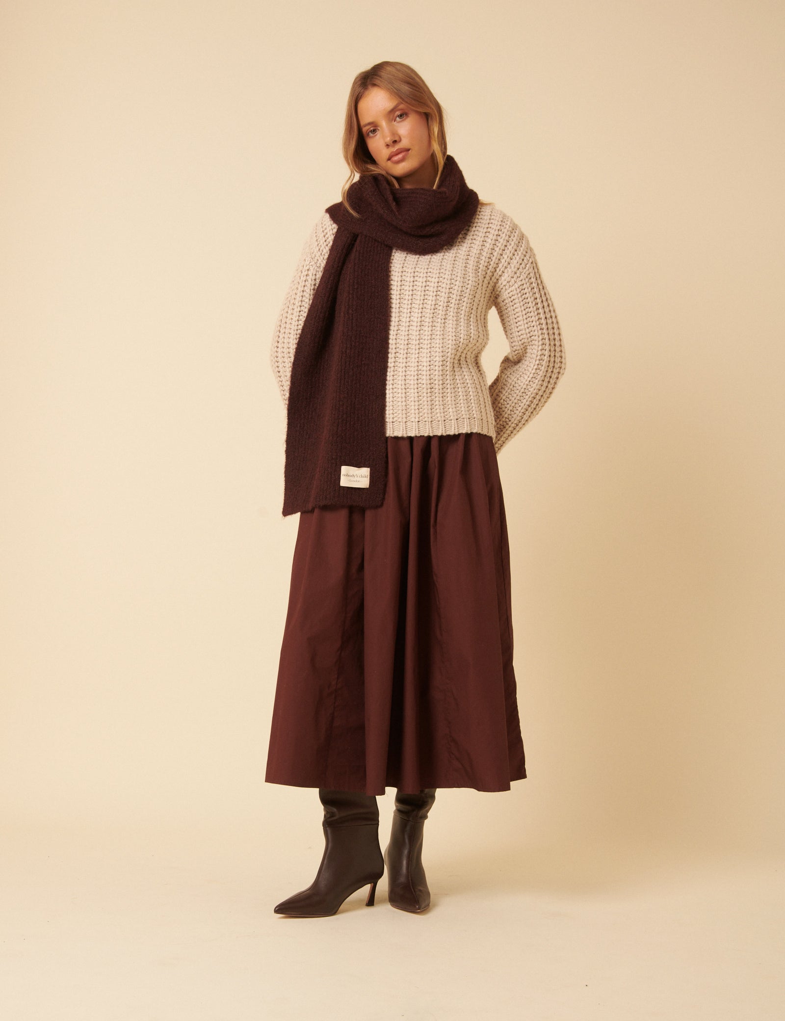 Burgundy Ribbed Scarf