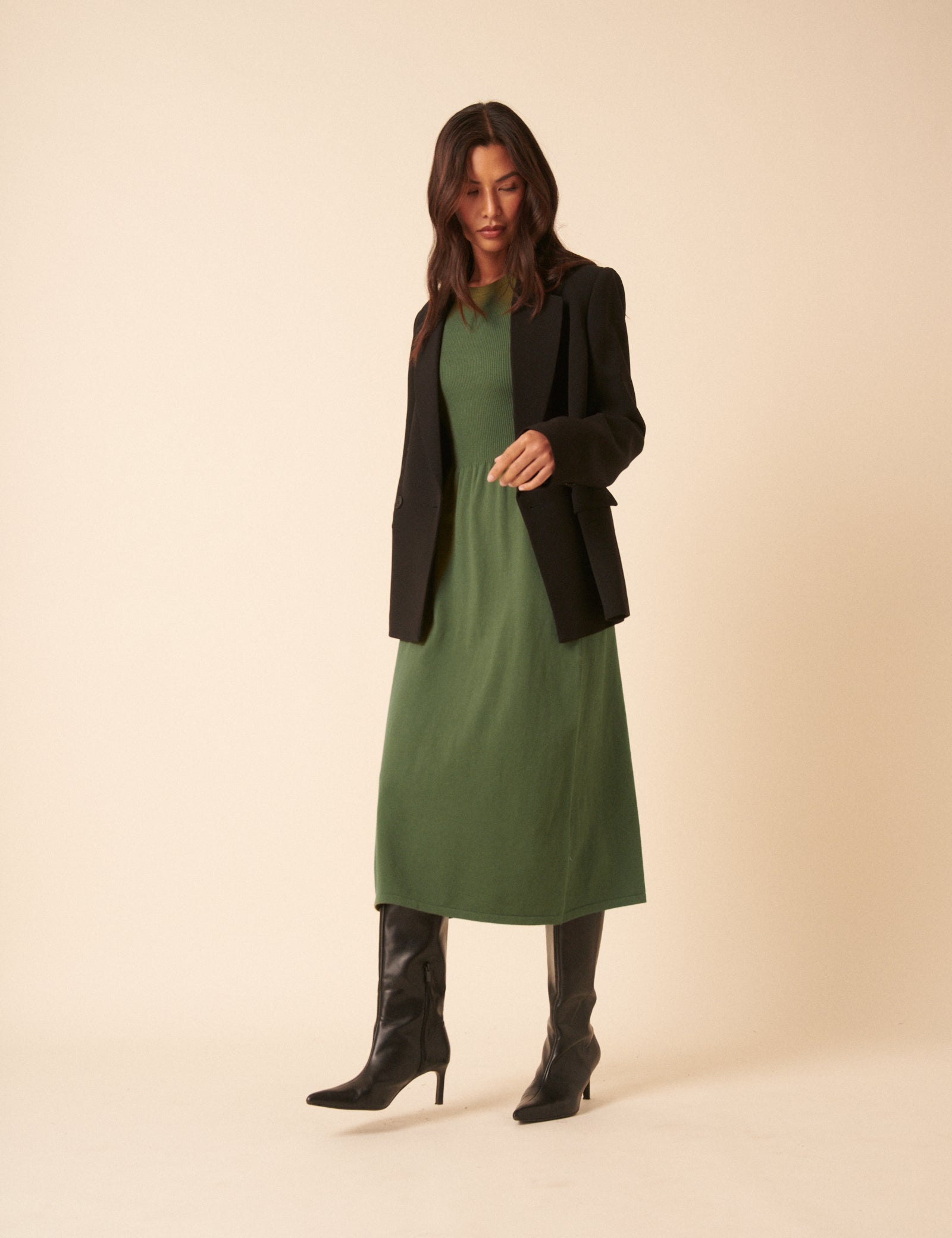 Green Sleeveless Knitted Midi Dress